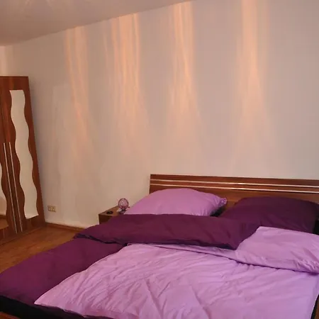 Gästezimmer Michelangelo 3*